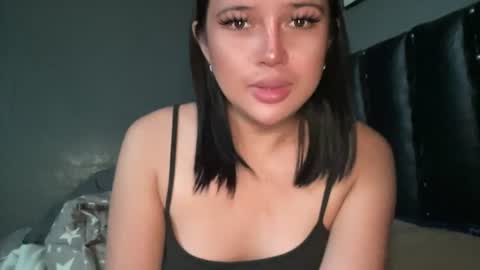 Snapshot of specialgirlxxx chatting on July 1, 3:41 am specialgirlxxx online show from July 1, 3:41 am
