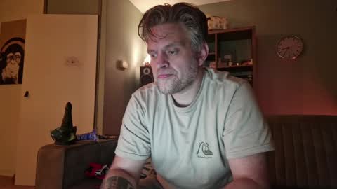 Snapshot of spectacularguy chatting on January 27, 7:35 am DutchDude online show from January 27, 7:35 am