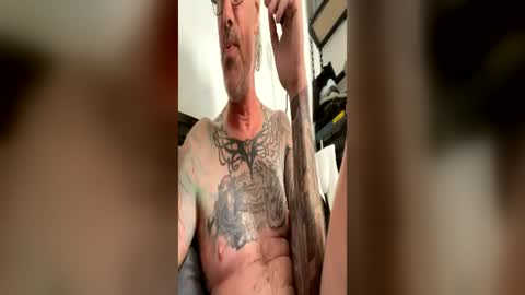 specter1972 online show from June 21, 1:57 pm