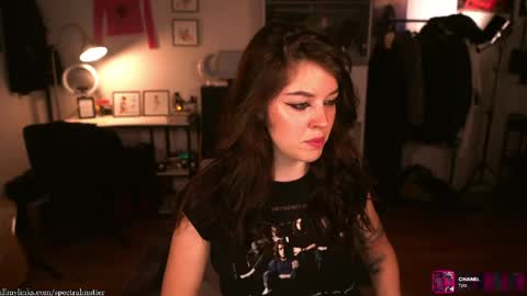 m online show from April 23, 11:07 pm