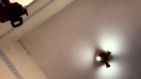 Snapshot of speedster74 chatting on January 18, 10:39 am speedster74 online show from January 18, 10:39 am