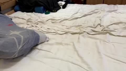 Snapshot of speedster74 chatting on February 2, 9:02 pm speedster74 online show from February 2, 9:02 pm