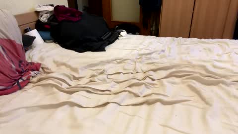 Snapshot of speedster74 chatting on February 21, 4:37 pm speedster74 online show from February 21, 4:37 pm