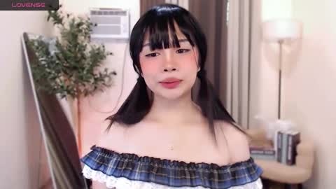 Kimmy online show from April 17, 2:58 am