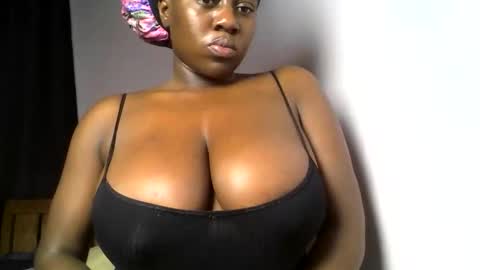 cherrie online show from April 3, 8:45 am