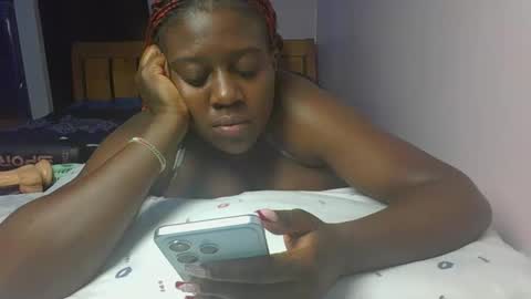 cherrie online show from April 15, 5:36 am