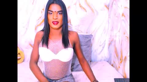 spicybarbie4u online show from April 14, 5:08 pm