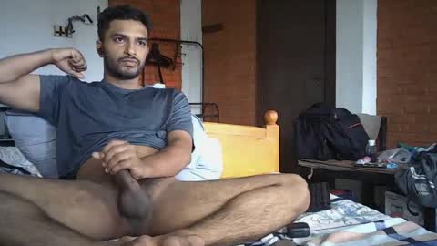 spicybuoy online show from August 9, 3:34 am
