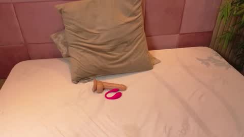 spicycarlaxx online show from March 8, 2:04 am