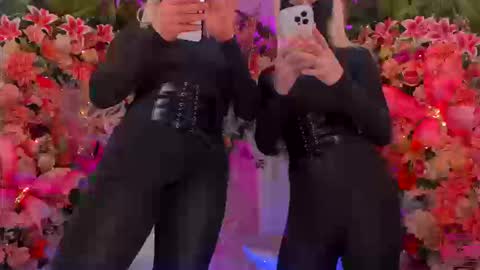  Alison  Sharon  online show from March 21, 4:39 am