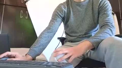 Marco. When Im offline you can view premium content in bio online show from October 28, 9:46 am