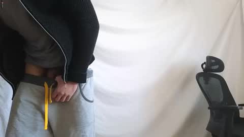 Marco. When Im offline you can view premium content in bio online show from December 3, 9:29 am