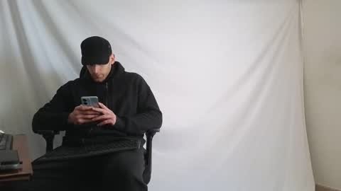 Snapshot of spider_0090 chatting on February 6, 3:26 pm Marco. When Im offline you can view premium content in bio online show from February 6, 3:26 pm