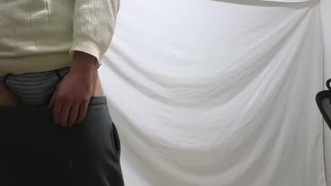 Snapshot of spider_0090 chatting on February 18, 8:27 pm Marco. When Im offline you can view premium content in bio online show from February 18, 8:27 pm