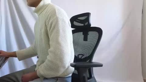 Snapshot of spider_0090 chatting on February 22, 9:08 am Marco. When Im offline you can view premium content in bio online show from February 22, 9:08 am