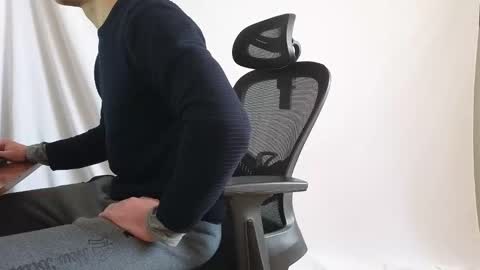 Snapshot of spider_0090 chatting on February 24, 8:56 am Marco. When Im offline you can view premium content in bio online show from February 24, 8:56 am