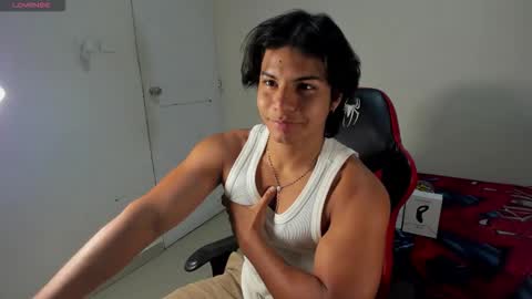 Snapshot of spideychill chatting on September 21, 10:55 pm spideychill online show from September 21, 10:55 pm