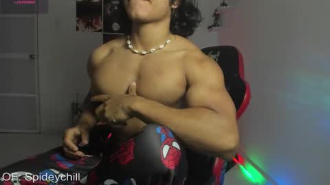 spideychill online show from March 26, 4:51 am