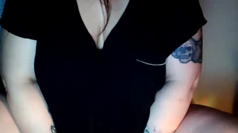 Vanessa Spade online show from January 13, 12:54 pm