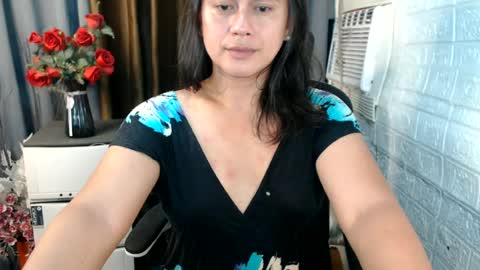 Snapshot of spiritofseduction chatting on June 23, 12:47 pm spiritofseduction online show from June 23, 12:47 pm