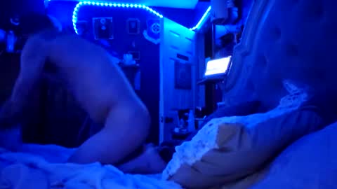 Snapshot of spitface7st907944 chatting on December 31, 1:52 pm Lil blue devil online show from December 31, 1:52 pm