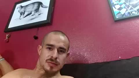 Snapshot of spitface7st907944 chatting on January 13, 10:31 am Lil blue devil online show from January 13, 10:31 am