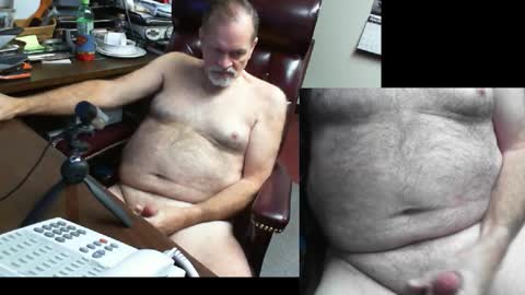 Snapshot of spitfire1964 chatting on February 5, 9:07 pm Spitfire online show from February 5, 9:07 pm