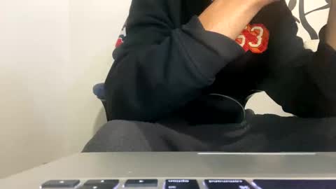 Twitter Toxiceli2 online show from January 13, 9:42 pm