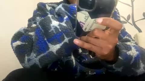 Twitter Toxiceli2 online show from February 17, 4:15 pm