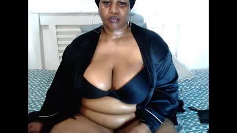 Snapshot of splendidtalitha chatting on November 6, 2:29 pm SplendidTalitha online show from November 6, 2:29 pm