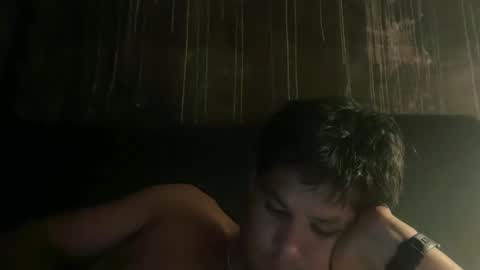 Snapshot of splipppery chatting on March 3, 6:37 am splipppery online show from March 3, 6:37 am