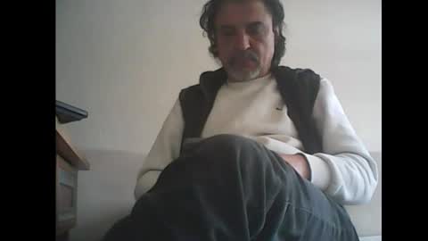 Snapshot of spoiled48 chatting on February 25, 10:47 am Spoiled online show from February 25, 10:47 am