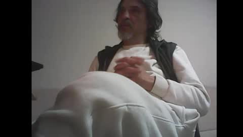 Snapshot of spoiled48 chatting on February 26, 6:40 pm Spoiled online show from February 26, 6:40 pm