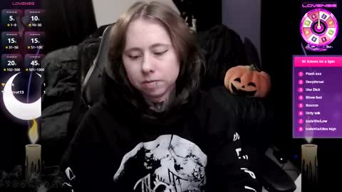 Shio online show from November 18, 8:57 pm