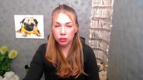 Snapshot of sport_tall_karina chatting on February 25, 8:25 am Karina online show from February 25, 8:25 am