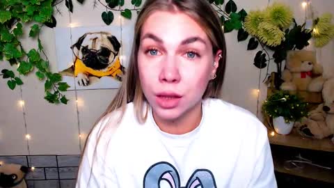 Snapshot of sport_tall_karina chatting on November 15, 1:07 pm Karina online show from November 15, 1:07 pm