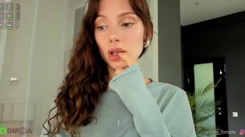Snapshot of spring_forestxx chatting on June 13, 10:46 am Lily my new acc3 online show from June 13, 10:46 am