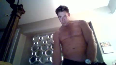 Snapshot of spunandhunglv chatting on November 25, 7:08 am spunandhunglv online show from November 25, 7:08 am