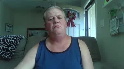 Snapshot of spyder719 chatting on December 20, 5:42 pm spyder719 online show from December 20, 5:42 pm
