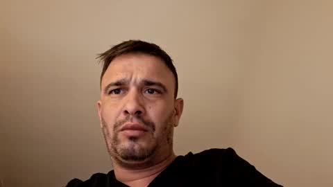 Snapshot of squalo1987 chatting on March 1, 7:10 am squalo1987 online show from March 1, 7:10 am