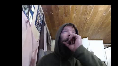 Snapshot of squegly chatting on January 18, 3:31 am Bryan online show from January 18, 3:31 am