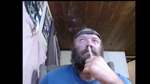 Snapshot of squegly chatting on September 29, 3:00 am Bryan online show from September 29, 3:00 am