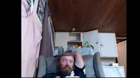 Snapshot of squegly chatting on October 1, 9:37 am Bryan online show from October 1, 9:37 am