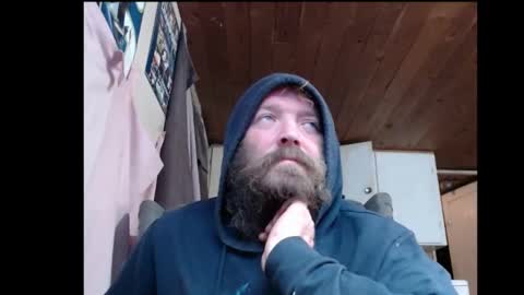 Snapshot of squegly chatting on November 9, 8:56 am Bryan online show from November 9, 8:56 am