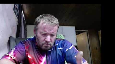 Snapshot of squegly chatting on May 18, 4:57 pm Bryan online show from May 18, 4:57 pm