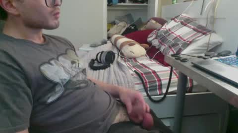 squigsy online show from March 20, 3:06 pm