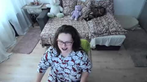 Kim online show from October 16, 7:42 am