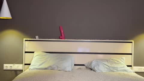 Snapshot of squirtaura chatting on February 9, 6:06 am Dina online show from February 9, 6:06 am