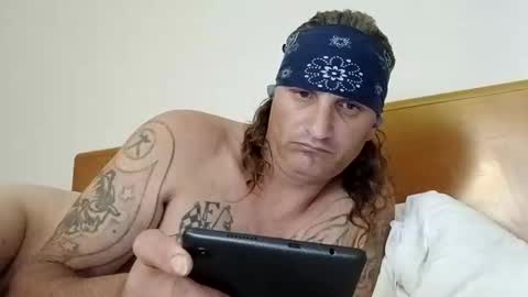 Snapshot of squirtn4mee chatting on February 7, 9:05 am Squirtn4mee online show from February 7, 9:05 am