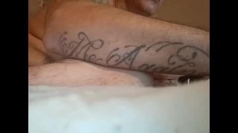 Snapshot of squirtn4mee chatting on November 15, 8:22 am Squirtn4mee online show from November 15, 8:22 am